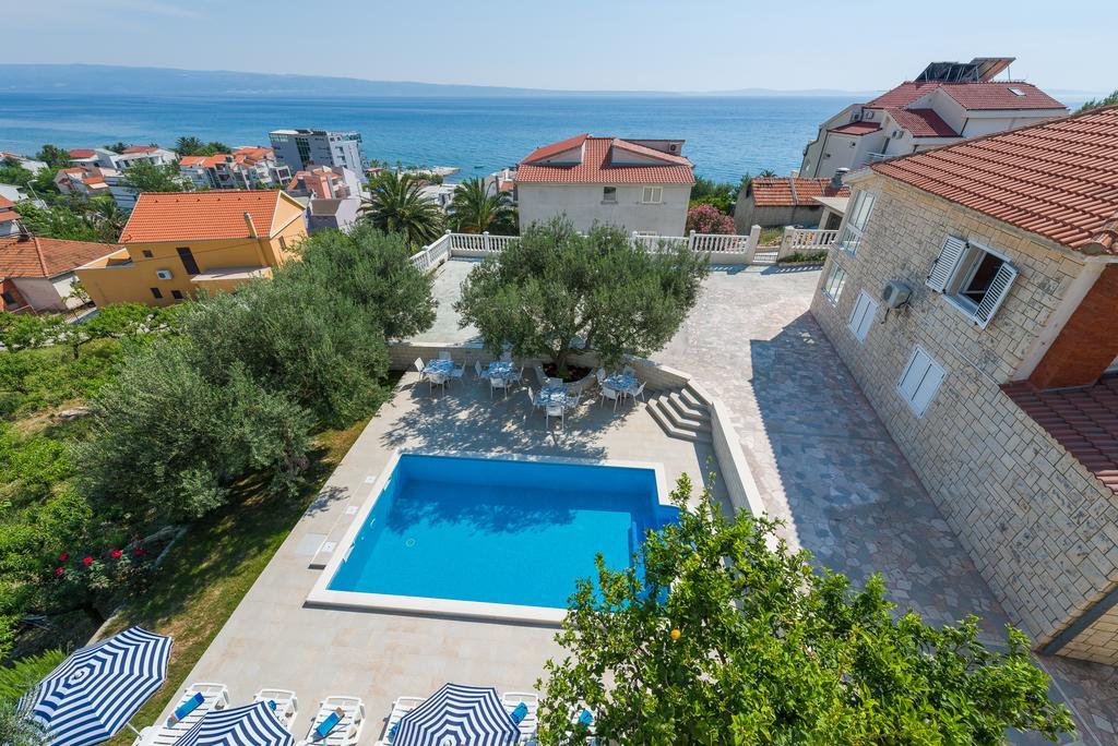 Villa Tomasovic With Pool In Подстрана Экстерьер фото