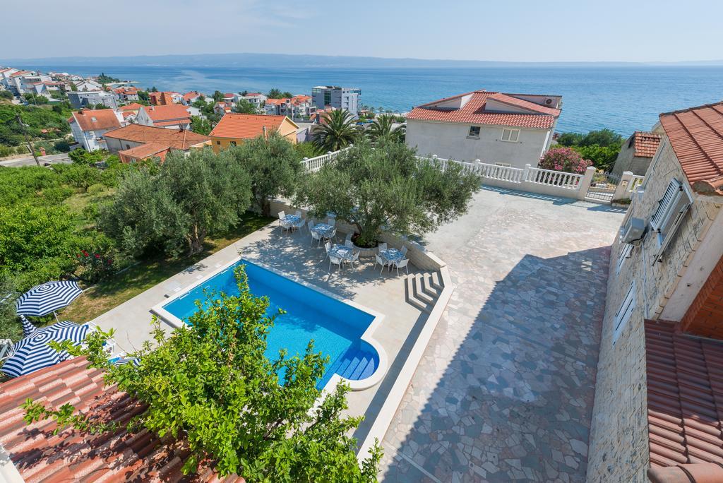 Villa Tomasovic With Pool In Подстрана Экстерьер фото