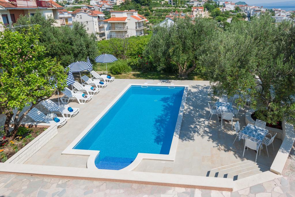 Villa Tomasovic With Pool In Подстрана Экстерьер фото